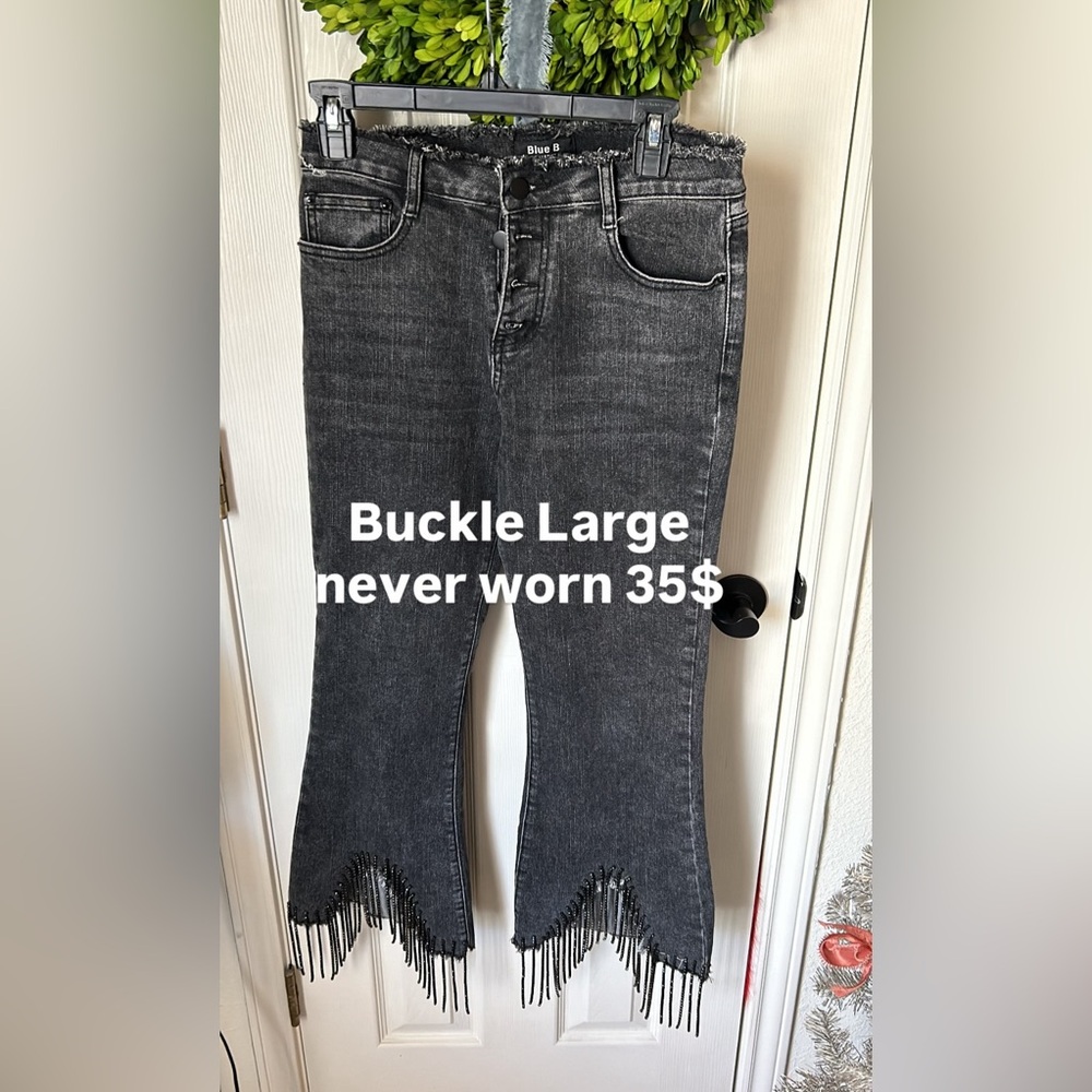 Buckle Women's Dark Gray Flare Jeans